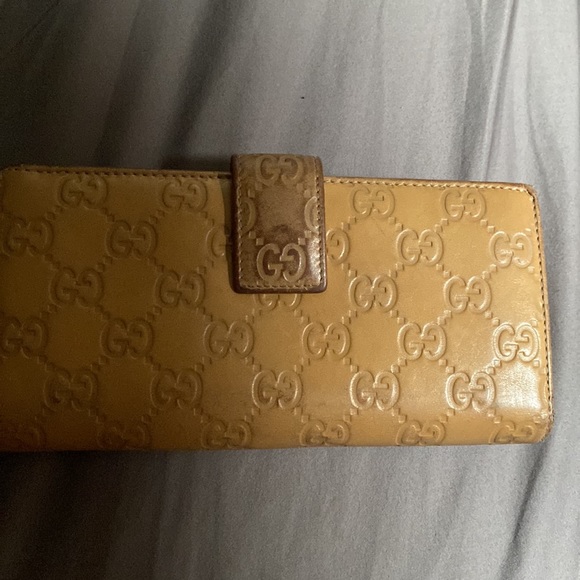 Vintage Gucci Envelope Style Wallet - Picture 4 of 6